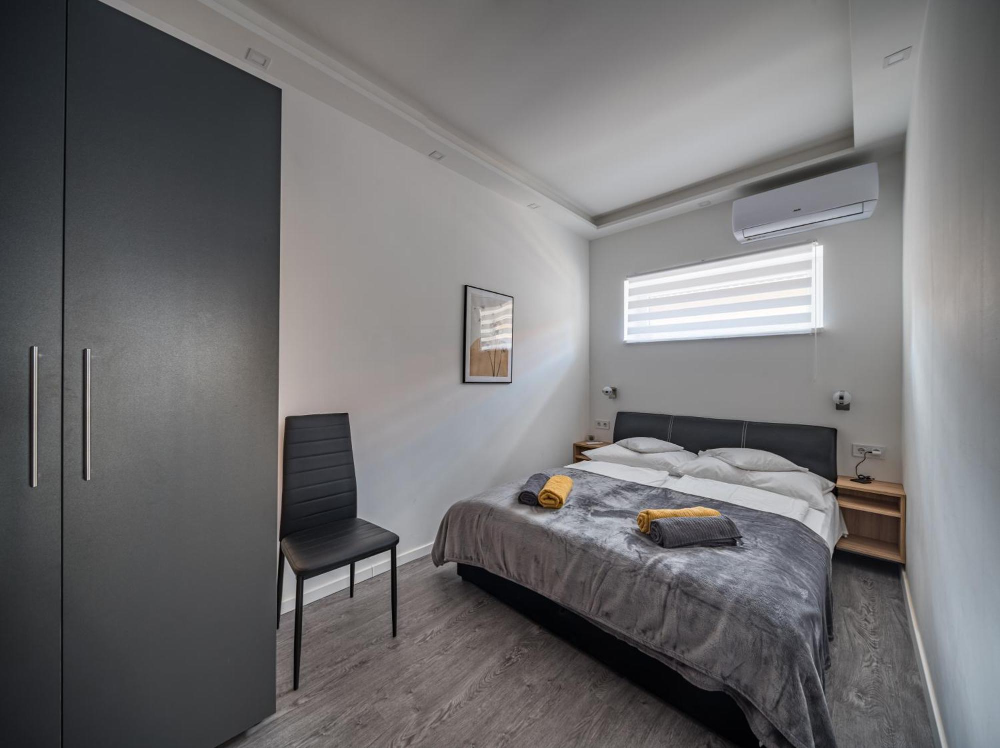 Balatonic Lemon Apartmanhaz Siófok Buitenkant foto